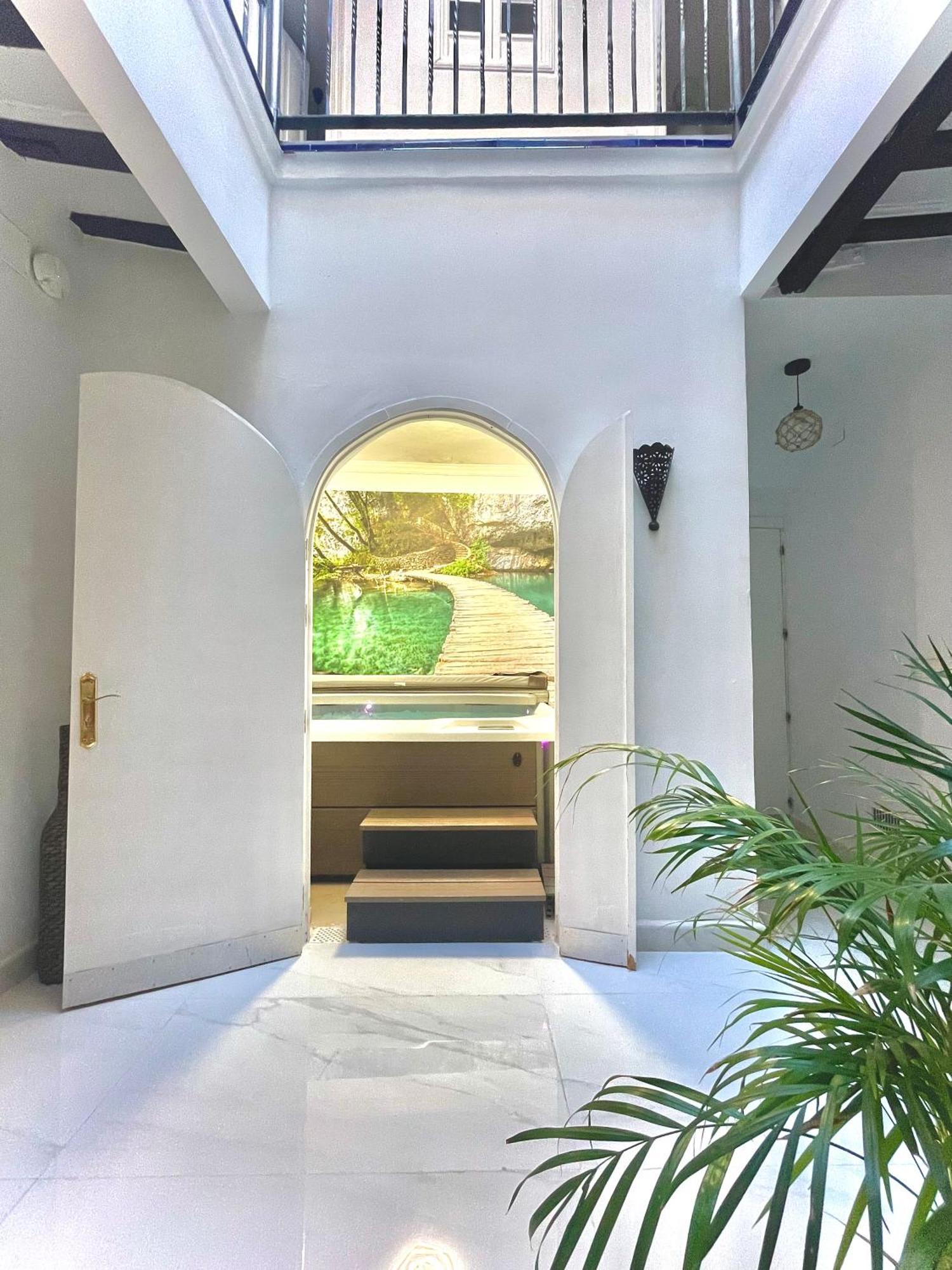 House -Rooftop&Jacuzzi -StayinSevilla Kültér fotó